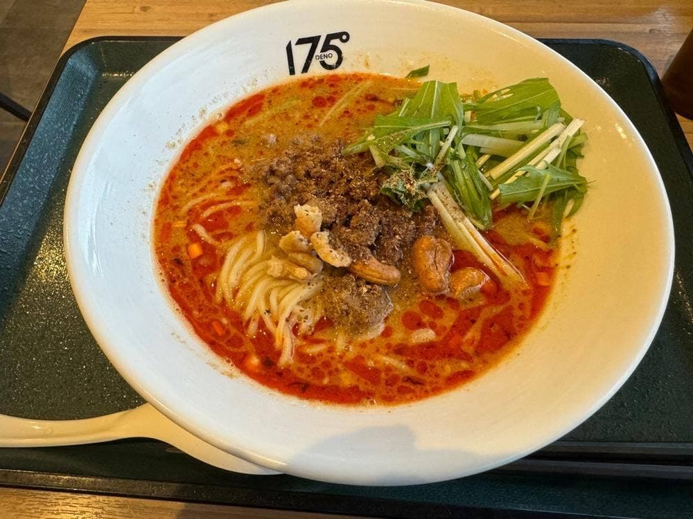175°DENO担担麺 Lounge HOKKAIDO店