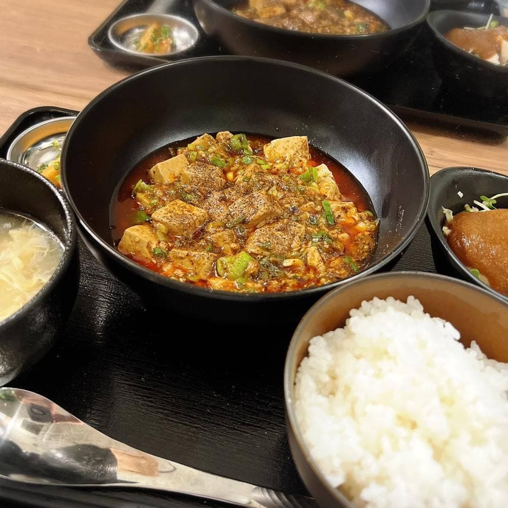 中華食堂 山三亭