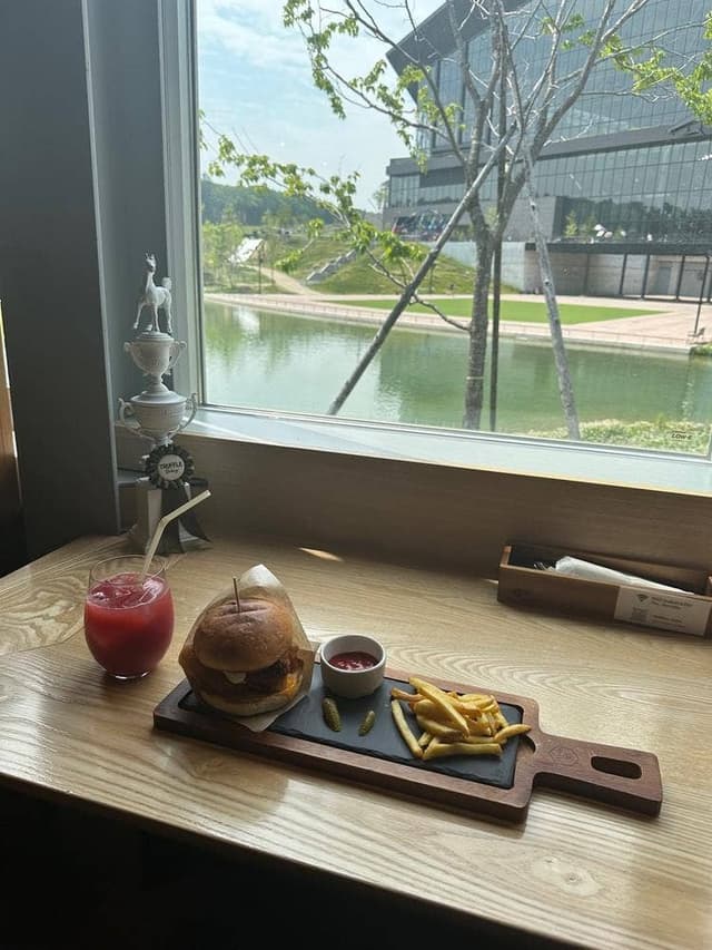 TruffeBAKERY BAKERY & RESTAURANT - サブ画像2