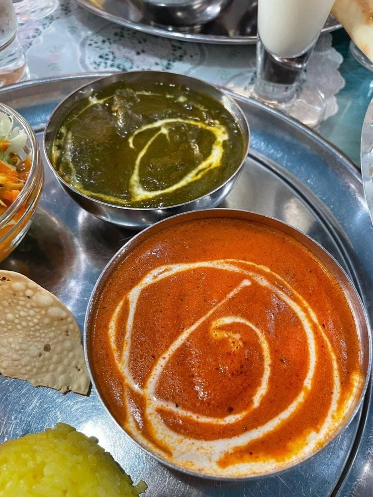 インド料理&BAR アムラパーリー