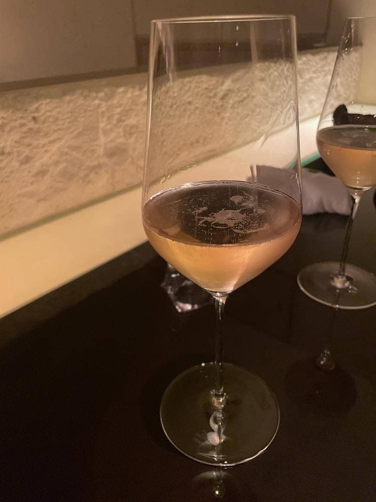 カーヴドシャンパーニュ ディヴァン