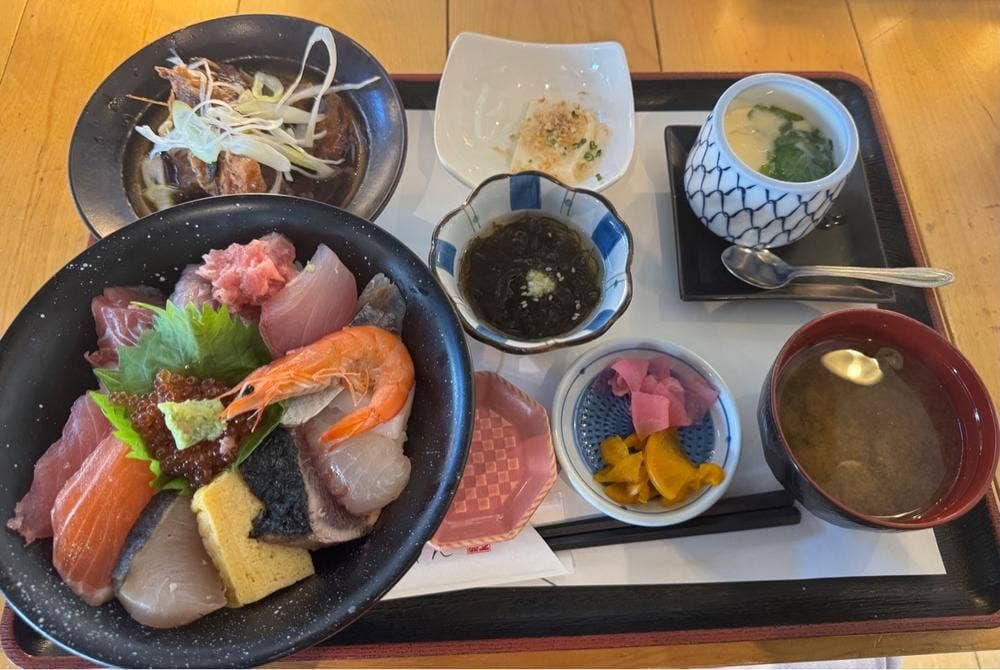 お魚ダイニング ゆうじん みよし店