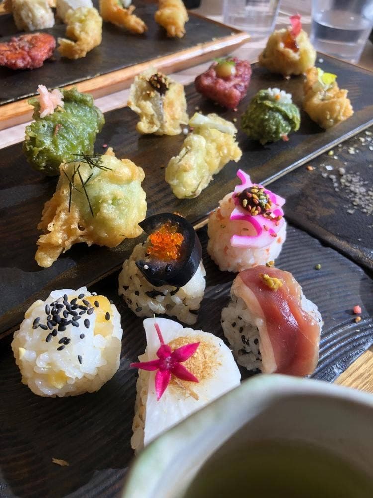 天ぷらと手まり寿司 都