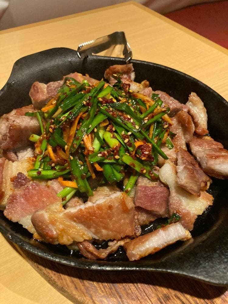 韓国家庭料理&居酒屋 うわさのへそんちゃん 新大久保店