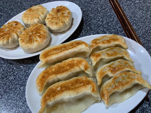 天鴻餃子房 有楽町店 - サブ画像3