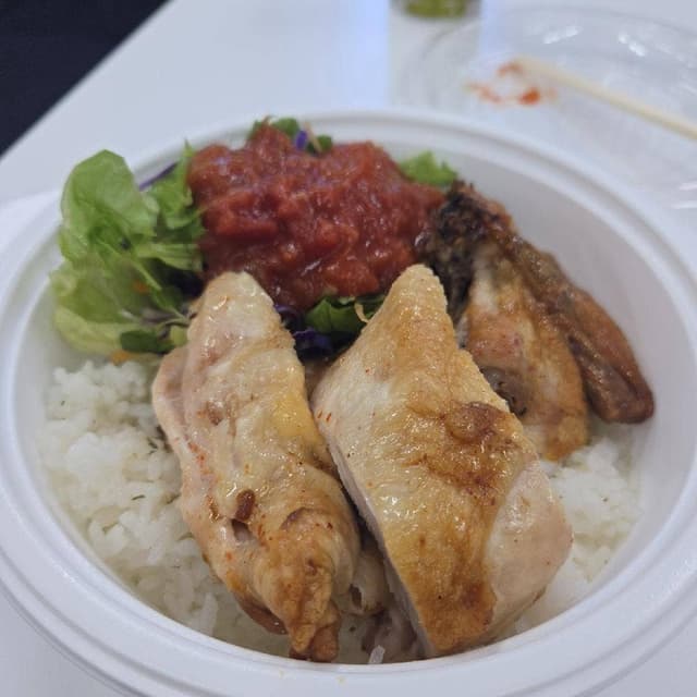 ローストチキンコオロギ 浦和店 - サブ画像1