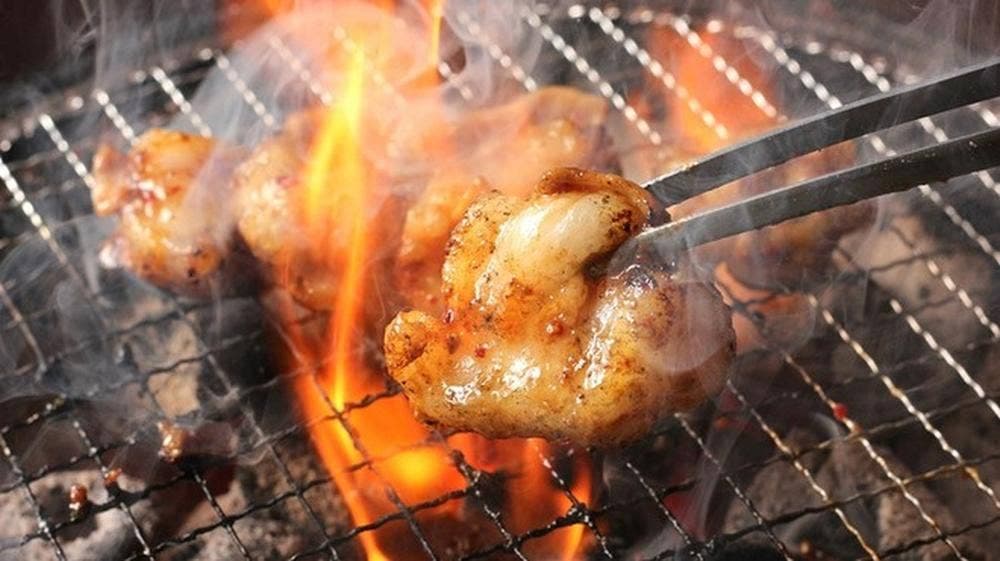 炭火ホルモン いずみ