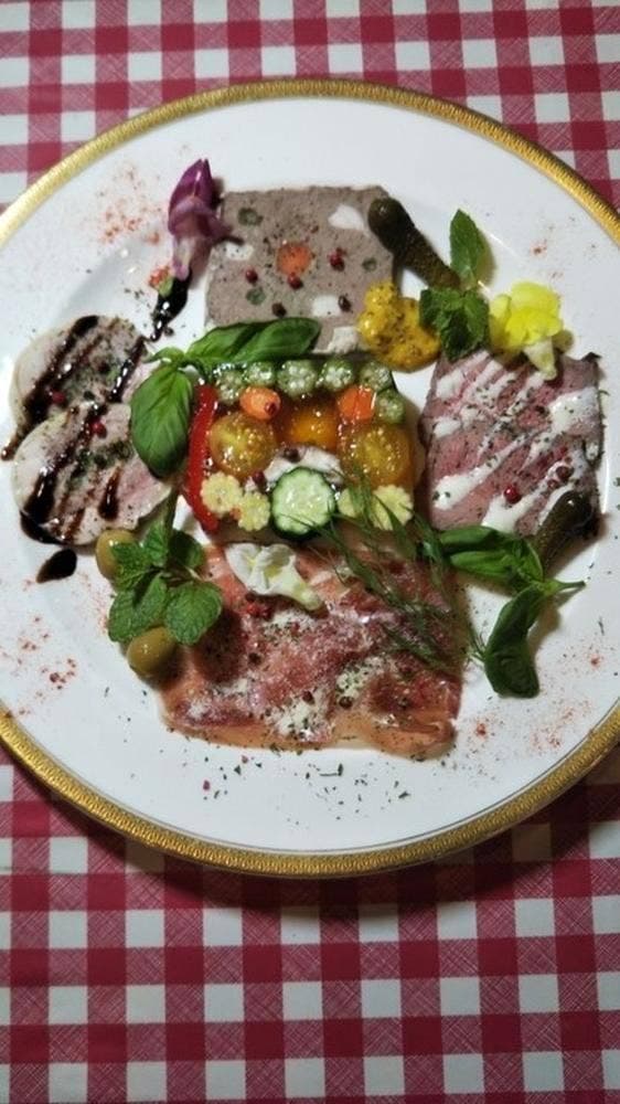 ビストロなかたに