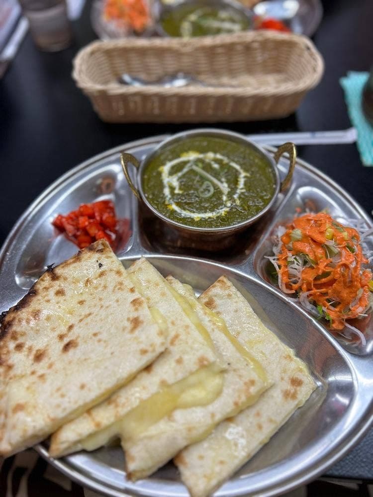 インドレストラン シャングリラ 市名坂店