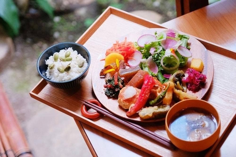 食と森