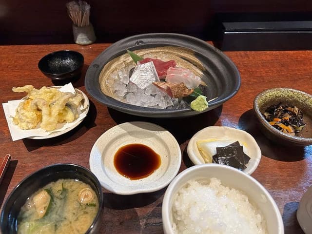 魚料理 ぎん - サブ画像3