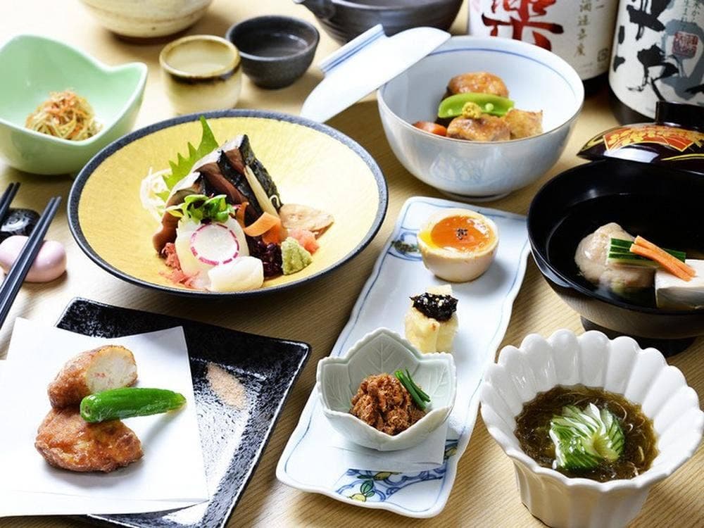 口料理 さんぺい