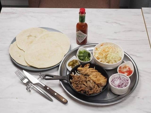 Deli＆Restaurant Bar Maachin - サブ画像2