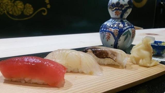 二條 葵月 - サブ画像3