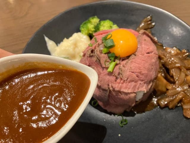ローストビーフ丼 高崎遊楽亭 - サブ画像2