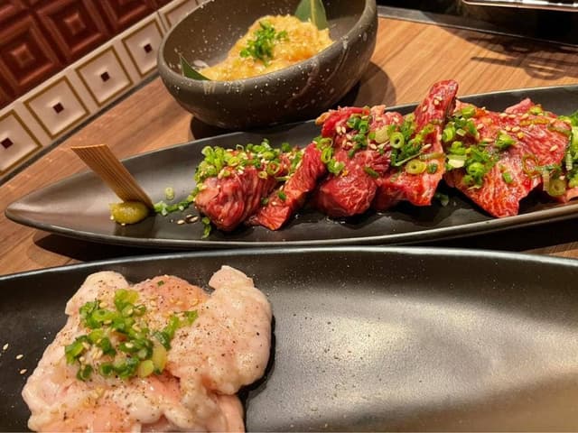 炭火焼肉 亞茶 総本店 - サブ画像1
