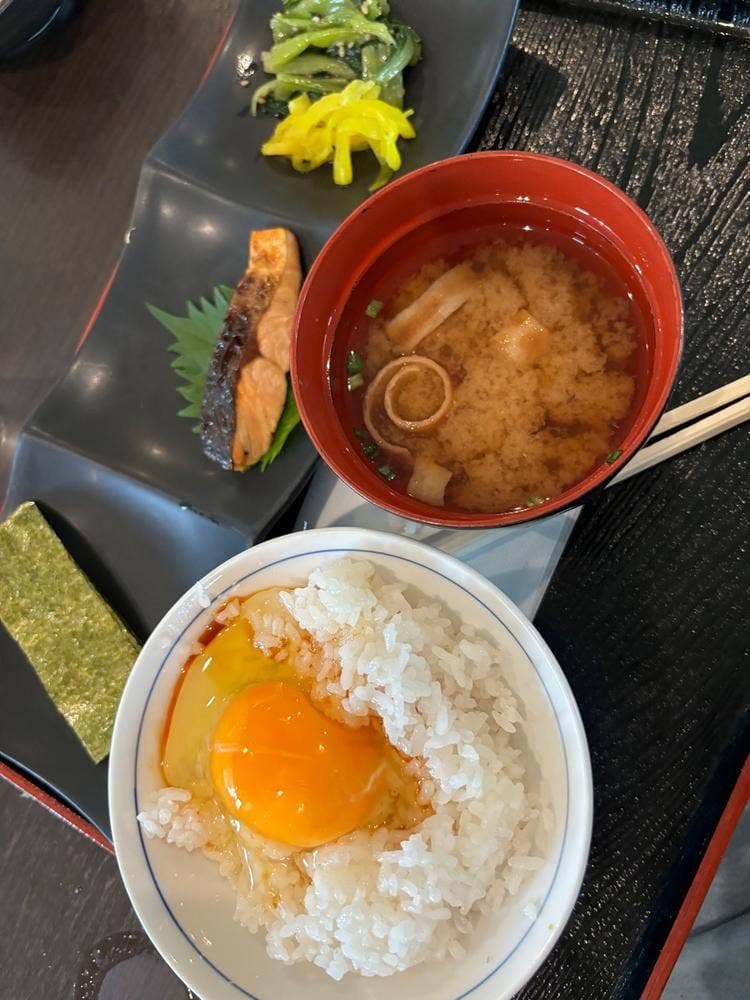 カフェレストラン ノワール
