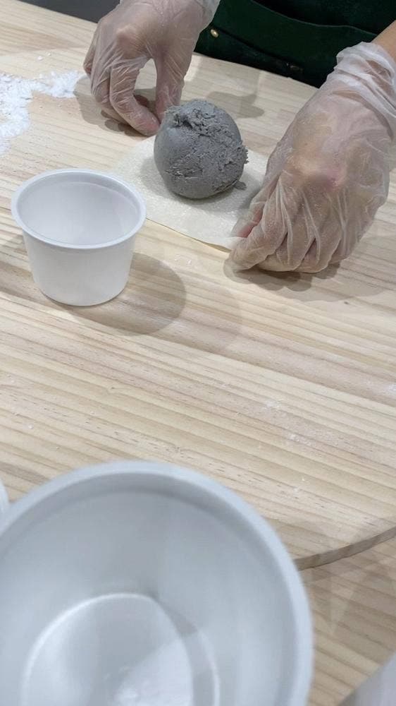 ジェラート、餅で包んじゃいました 鎌倉店