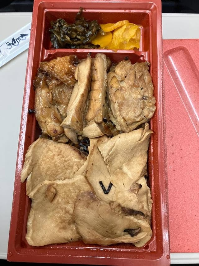 登利平 高崎モントレー店 - サブ画像1