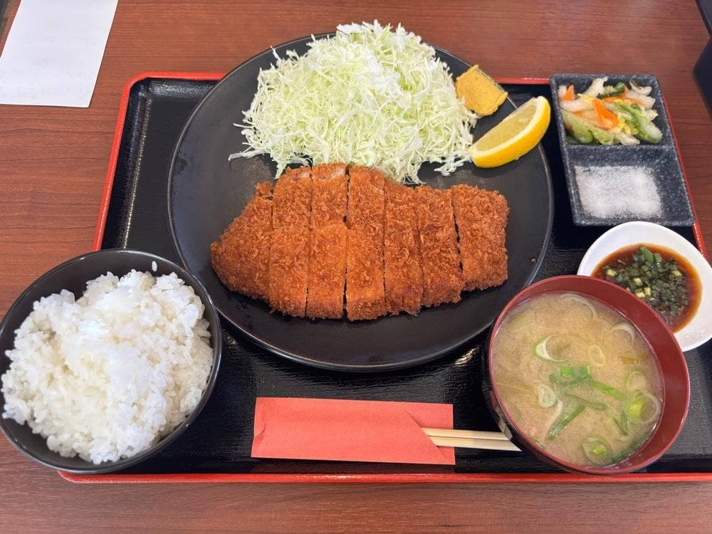 彩とんかつ