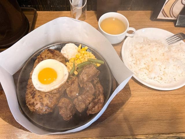 鉄板王国 西武新宿駅前店 - サブ画像2