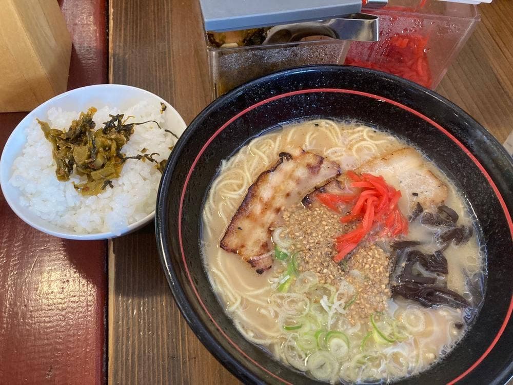 まるら ラーメン 木屋瀬店