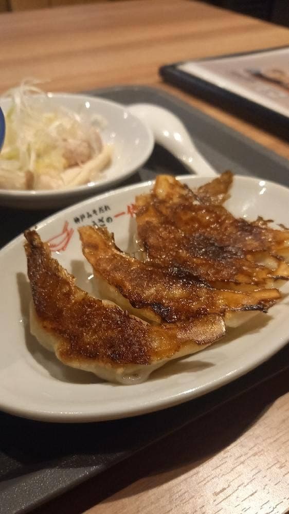 ぎょうざの一休 神戸モザイク店 - サブ画像1