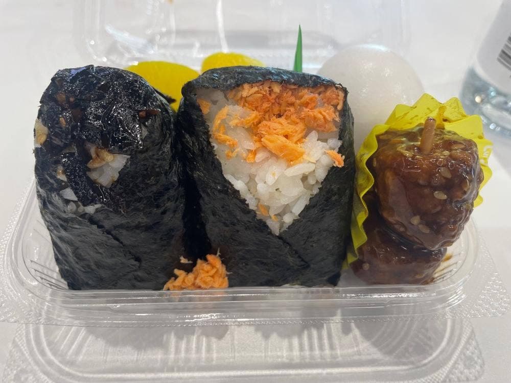 おむすび処 米'n 八重洲南口店