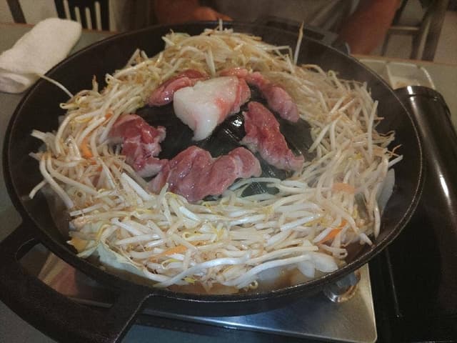 生ラムジンギスカン 羊屋チョップ 北本店 - サブ画像3