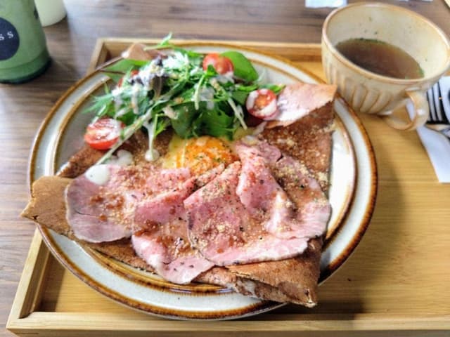 雑貨カフェGRASS - サブ画像1