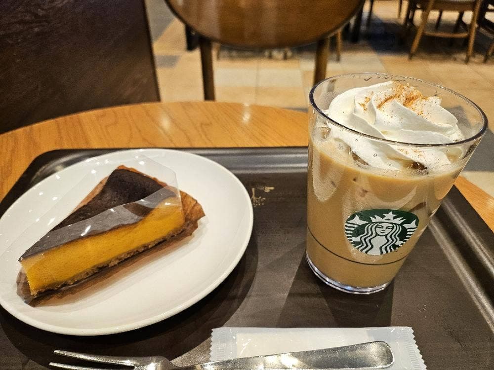 スターバックス コーヒー イオンモールかほく店