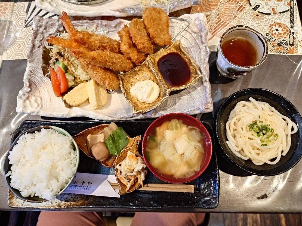 花むすび