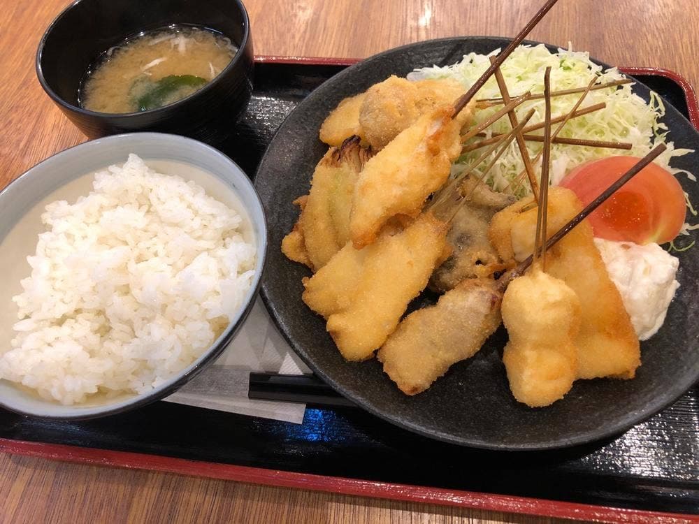 串かつ でんがな 大阪駅前第4ビル店