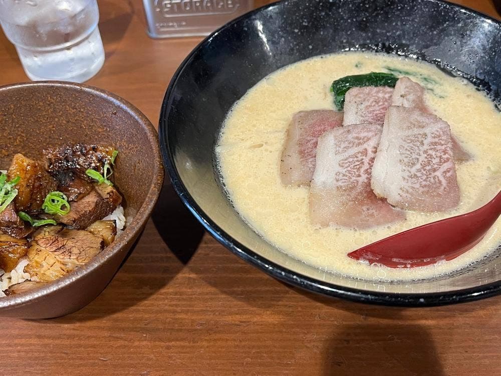 和牛ラーメン繕