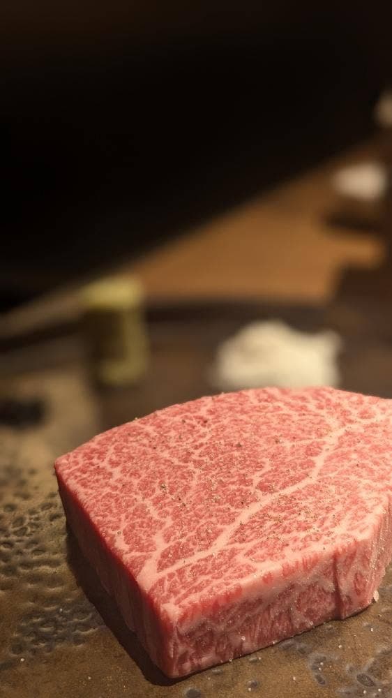 和牛とタン 焼肉とみ 新橋本店 - サブ画像1