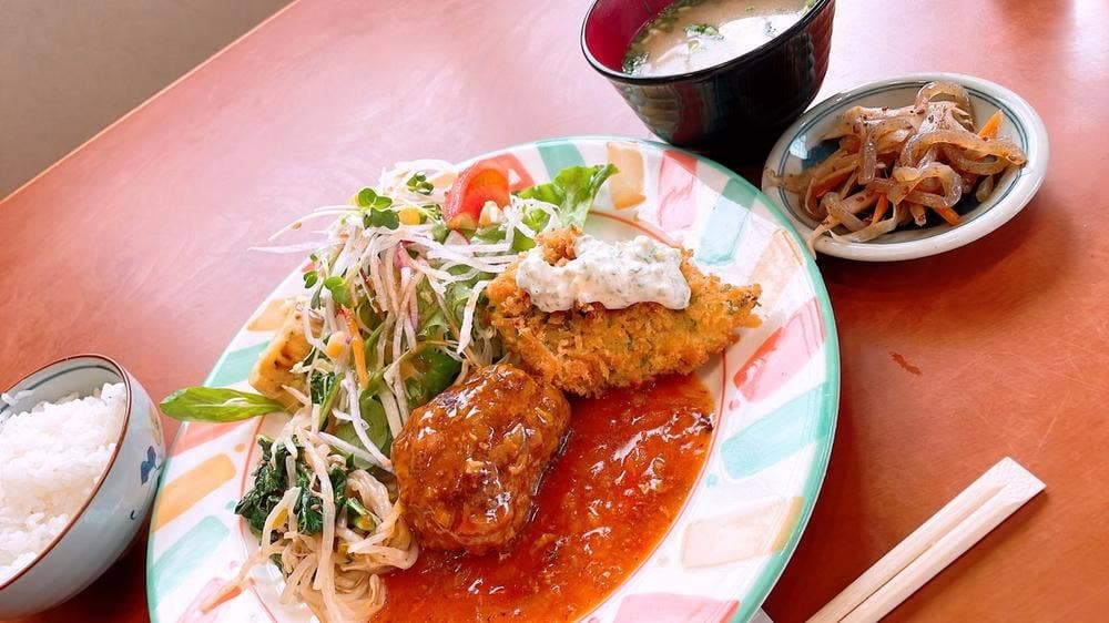 ビストロうえむら亭