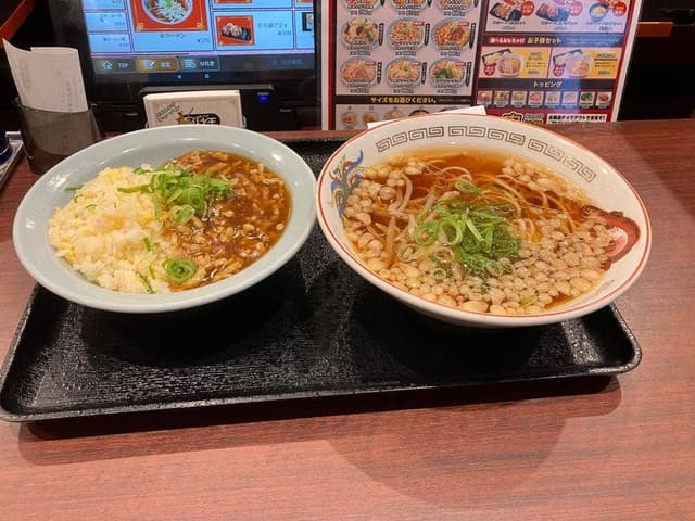 炒王 新守山店 - サブ画像2