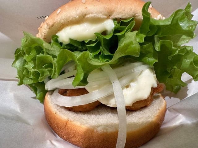 FRESHNESS BURGER 福岡空港店 - サブ画像3