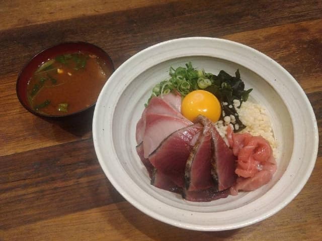 海鮮居酒屋 愛想屋 東梅田店 - サブ画像1