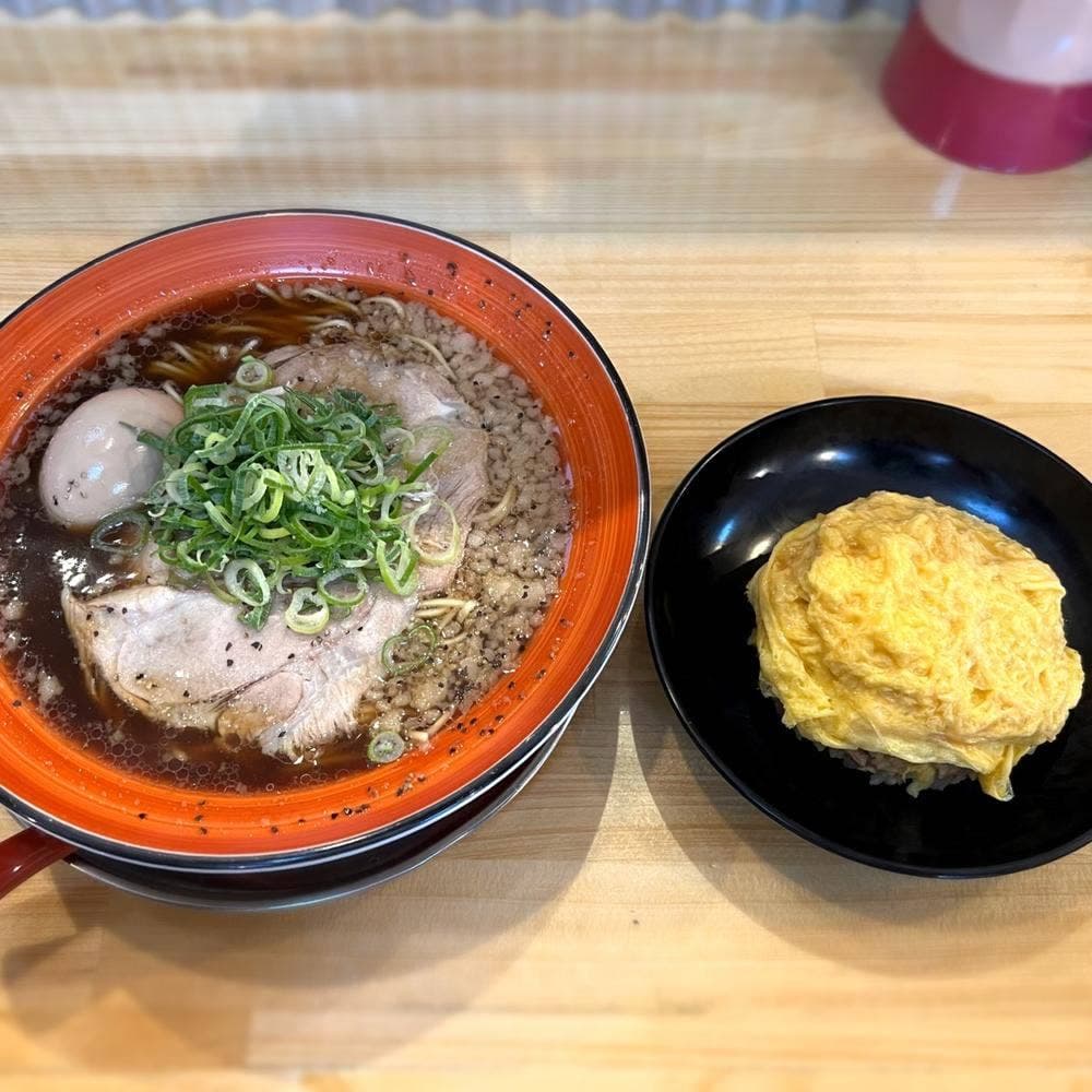 ラーメン食堂 オムたす