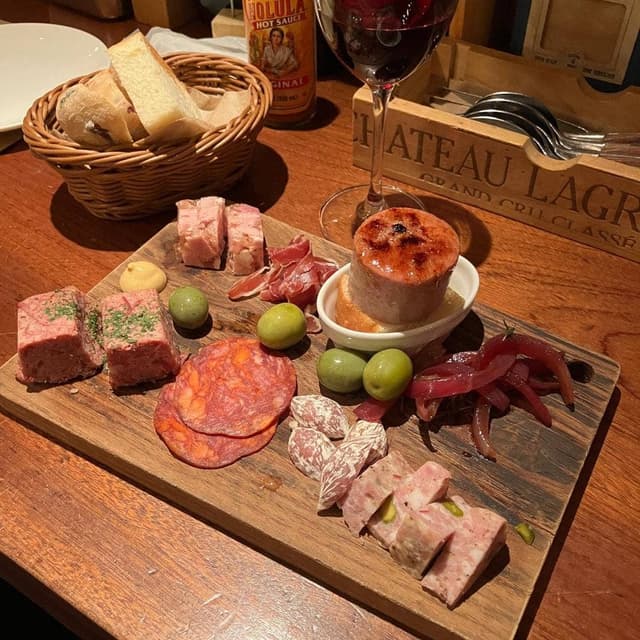 ワインの酒場。ディプント 新宿西口店 - サブ画像3