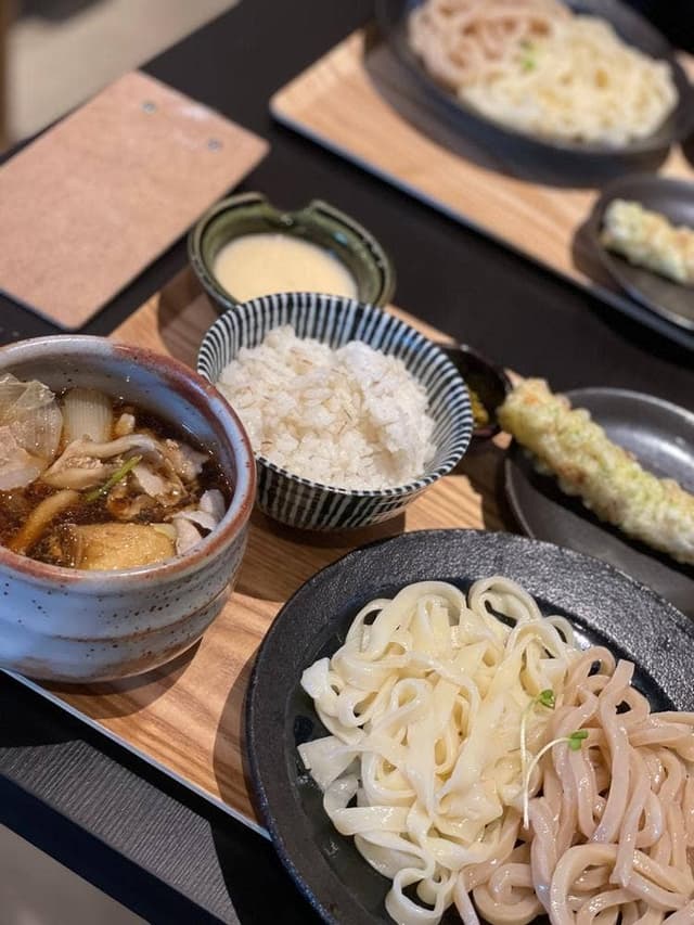 肉汁うどん 麦とろ 柳 - サブ画像3