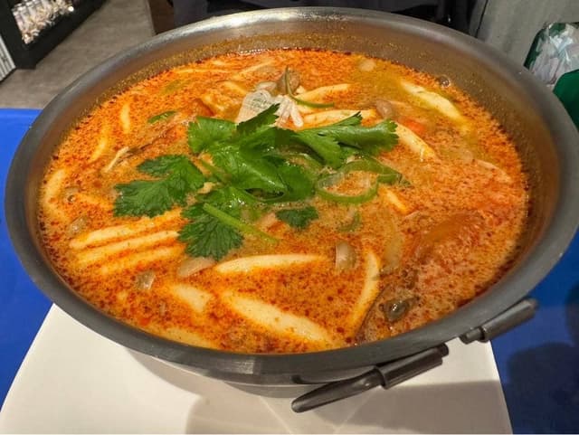 サバイサバイ タイ屋台 御茶ノ水 - サブ画像3