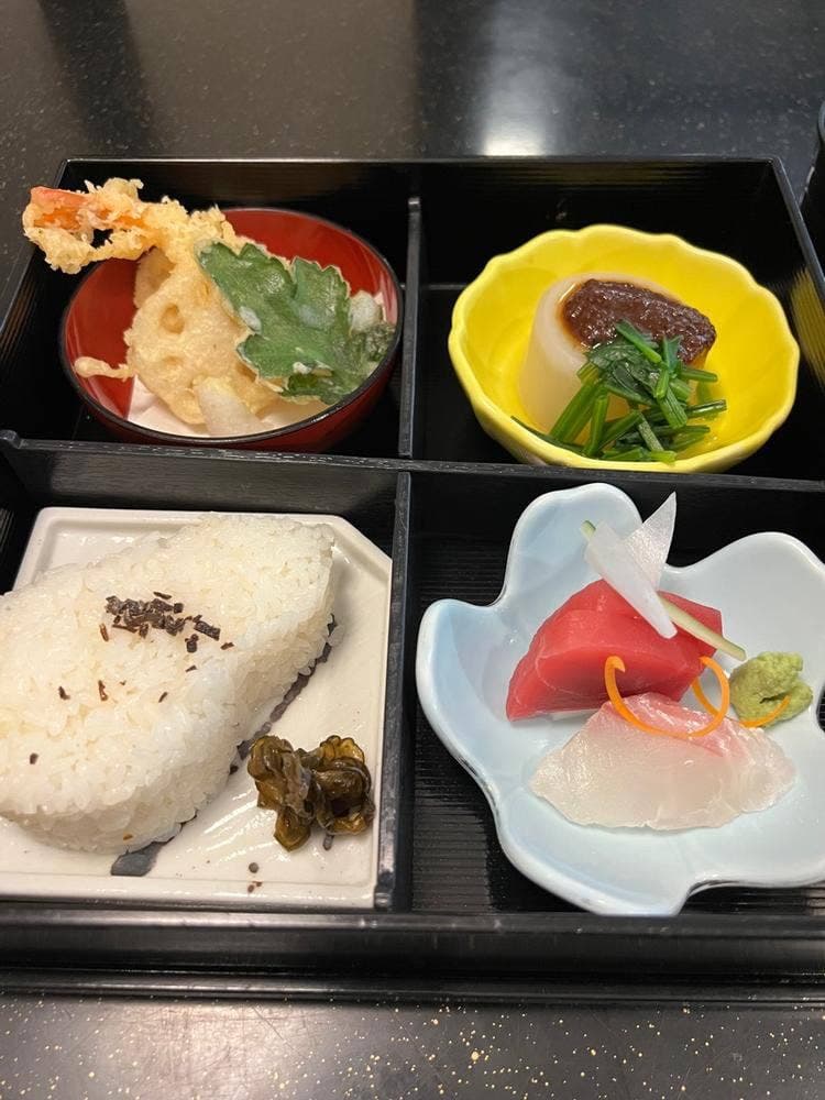 日本料理 水車本店