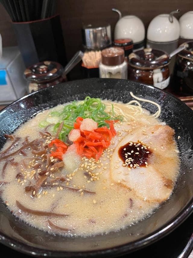 品川製麺所 新宿2丁目店 - サブ画像3