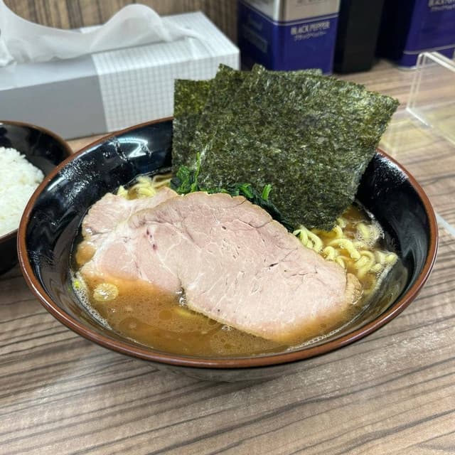 横浜ラーメン 武蔵家 松戸店 - サブ画像3