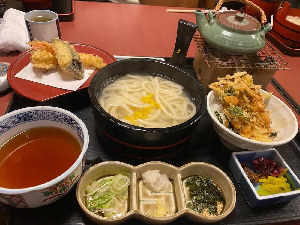 歌行燈 桑名駅前店