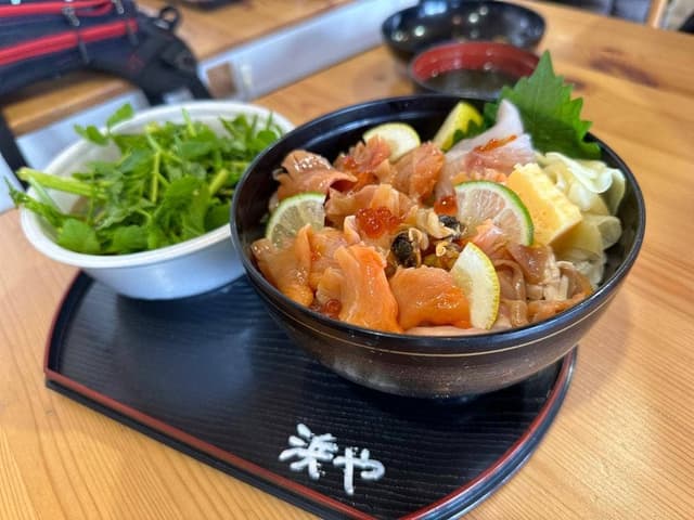 漁亭 浜や ゆりあげ港朝市メイプル館店 - サブ画像3