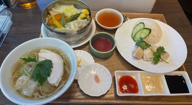 CAL-VIET PHO CINTAS 365 - サブ画像2