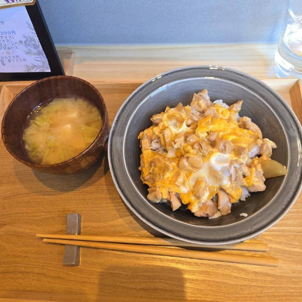 食堂いやさか